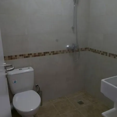 Апартамент Charmful New Flat With Hill View *