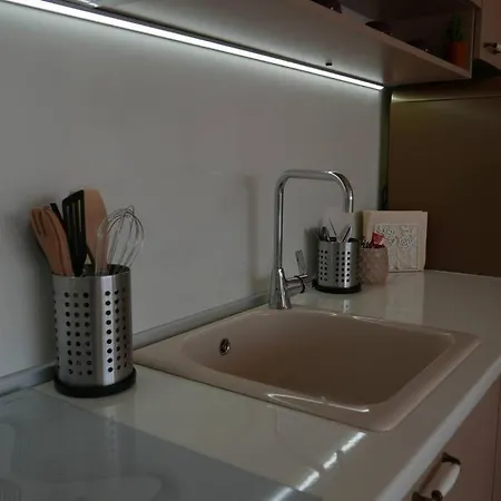 Charmful New Flat With Hill View Пловдив