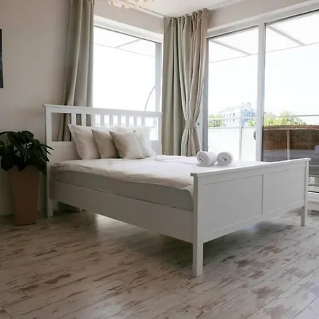 Charmful New Flat With Hill View Daire