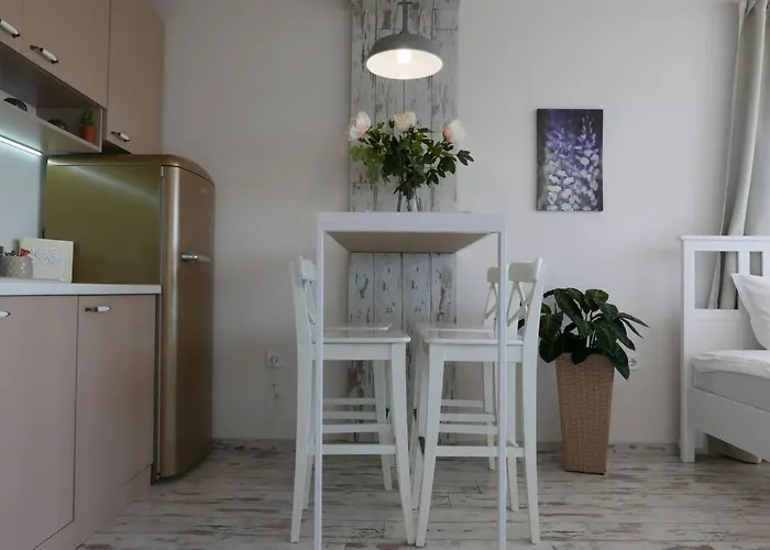 Charmful New Flat With Hill View Apartament *